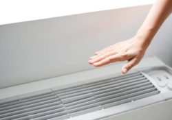 Vérifiez le débit d'air de votre système de chauffage et de climatisation